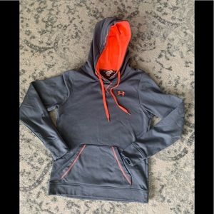 Under Armour loose hoodie sweatshirt